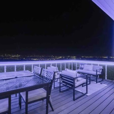 Luxury Four-Story Home, Rooftop Deck With Views, Pingpong! Sleeps 12! Нашвил Екстериор снимка